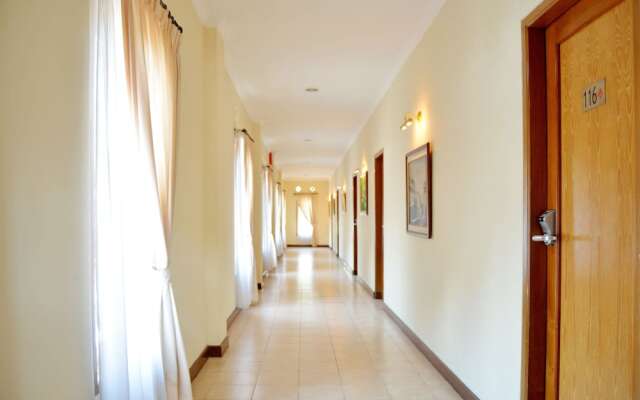 ZEN Rooms Cipayung Km. 20