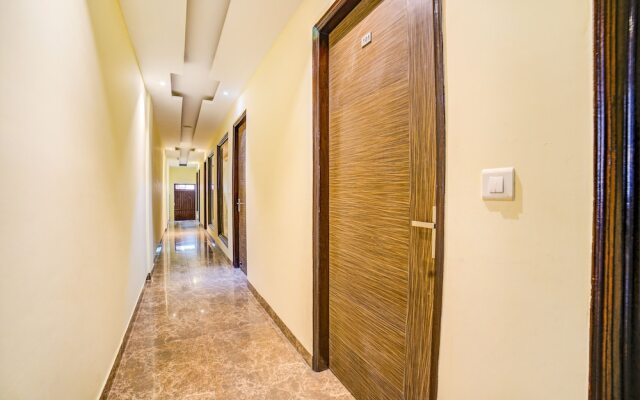 FabHotel Diamond