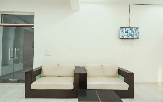 Fabhotel Urban Villa