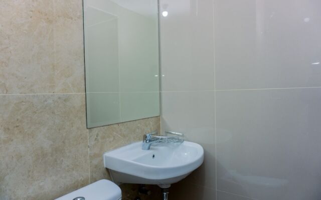 Restful And Comfortable Studio Transpark Bintaro Apartment