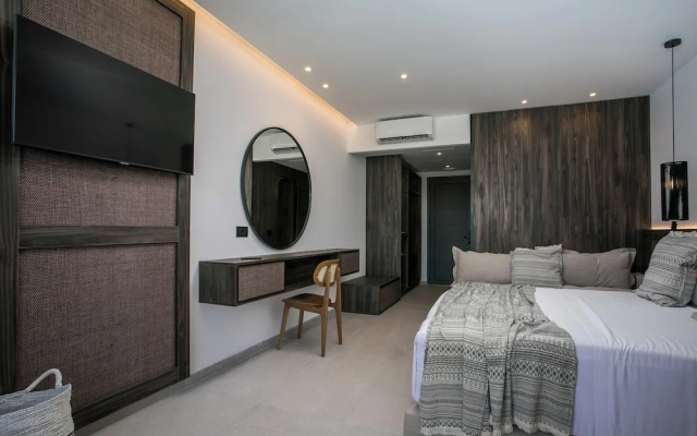 Vanik Suites