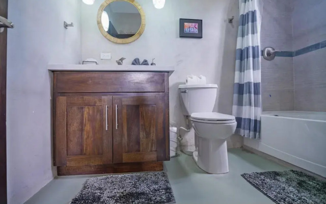 Conmigos 3 Bedroom Condo - Unit 1