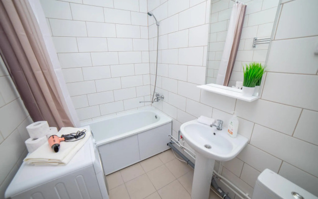 Европа Центр на улице 8 марта 202 корпус 3