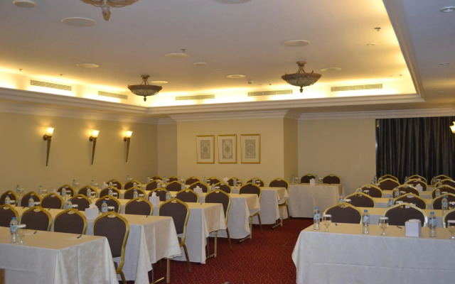 Sheraton Khalidiya Hotel