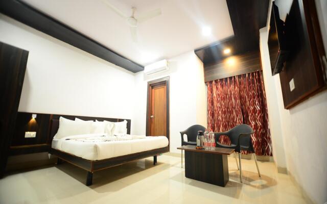 Hotel Madurai near Central Bus Stand, Udaipur