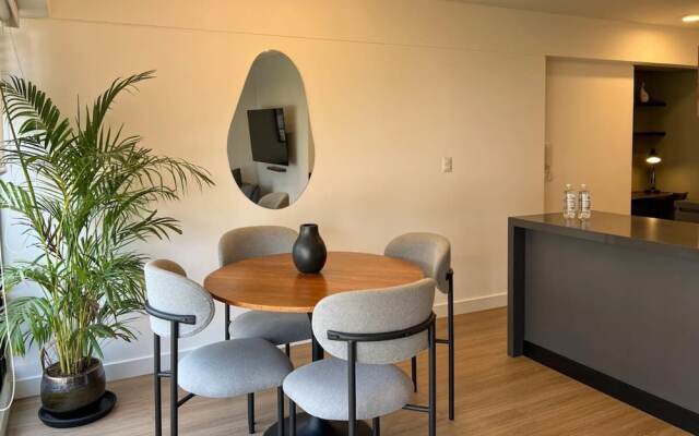 w Phenomenal 2BR With Balcony in San Isidro