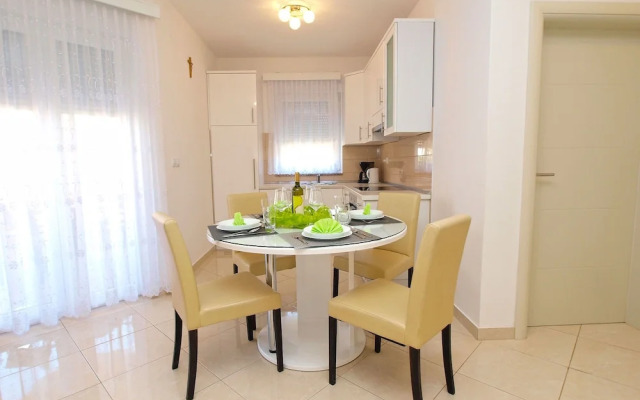 Apartment Marko 396