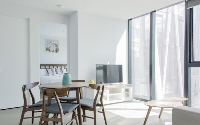 Avant Tower Apartment