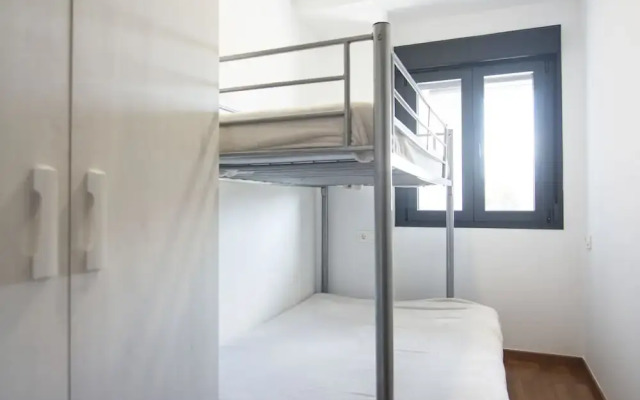 EnjoyGranada LUJO Piscina y Parking