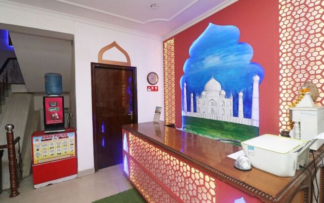 OYO 25115 Hotel Mughal Grand