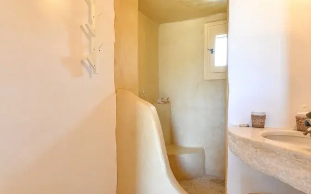 Sea-aura House in Tinos
