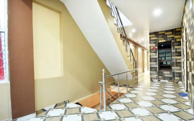 Hotel New Arya 2 by OYO Rooms