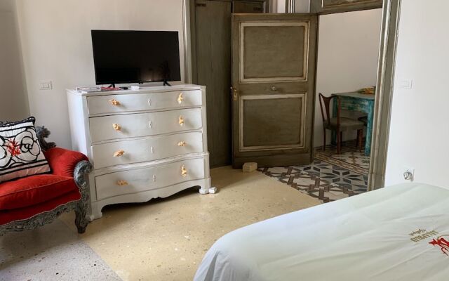 Salapolis Luxury Apartments