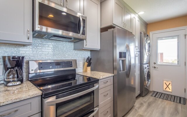 LEDGEROCK POINTE - 3 Br Home