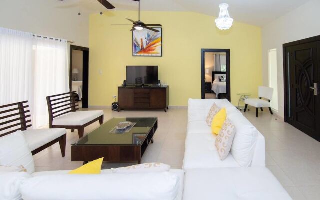 Private and Spacious 5 Bedroom Villa