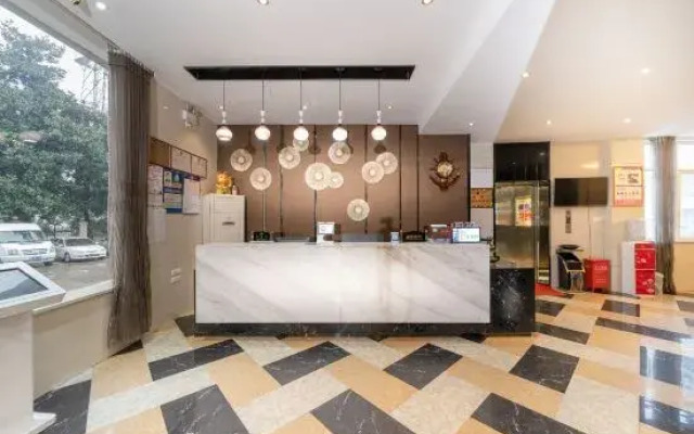 Shunjing Hotel