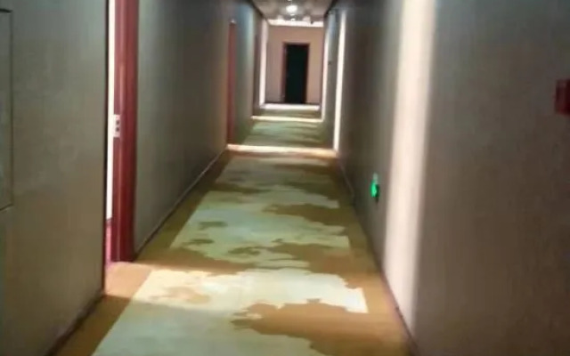 Jinling Hotel