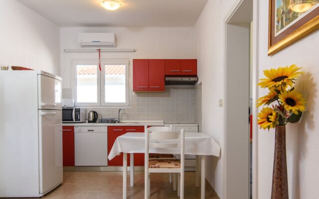 Apartments Beba - Peaceful Location