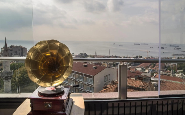 Hotel Mina – Special Class