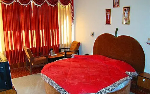 Hotel Apple Paradise