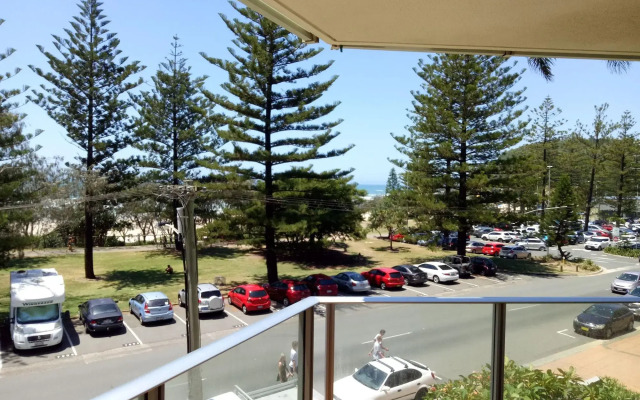 Pacific Regis Apartments