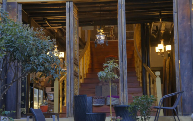 Dali Cindura-Di Hotel