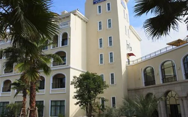 hotelImage