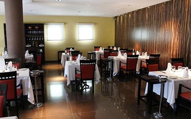 Howard Johnson by Wyndham Chilecito Hotel & Casino