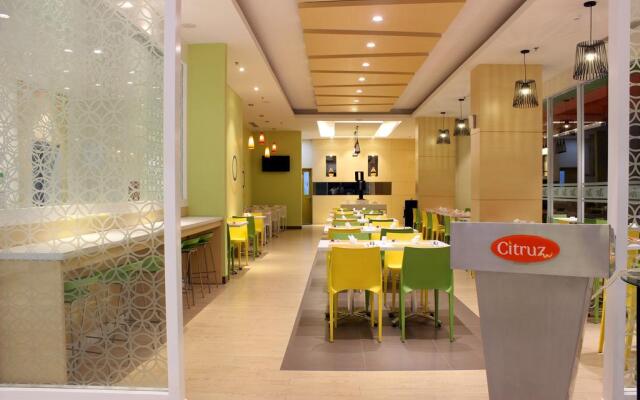 Zest Harbour Bay Batam by Swiss-Belhotel International