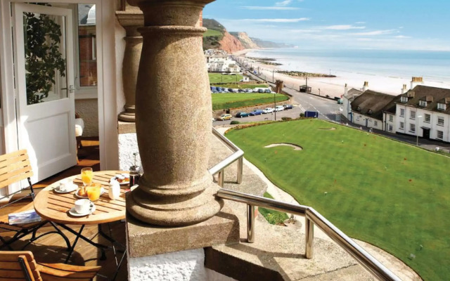 The Victoria Hotel & Source Spa