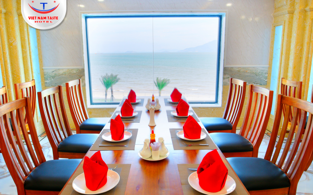 Vietnam Taste Hotel Quy Nhon - Beachfront