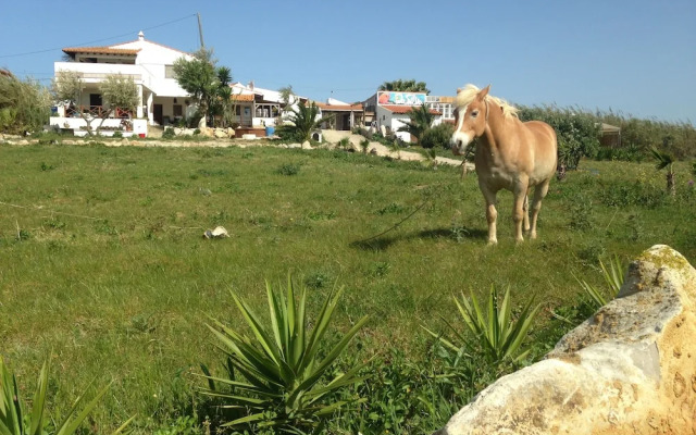 Da Silva Surfcamp - Hostel