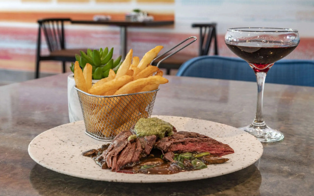 Cambria Hotel Nashville Airport