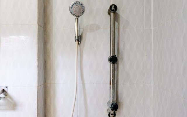 Great Deal 2Br Apartment At Gateway Ahmad Yani Cicadas