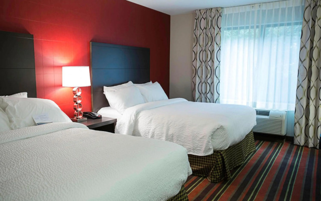 Fairfield Inn & Suites Moscow