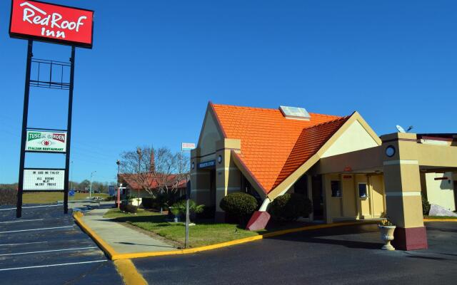 Red Roof Inn Lumberton