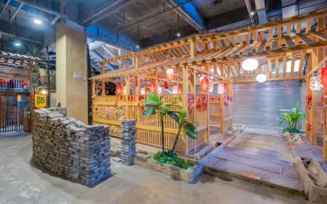 Simu Cinema Hotel (Liuzhou City Wanda Sunshine 100)