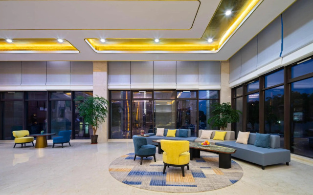 Savile K-Knight Luan Hotel