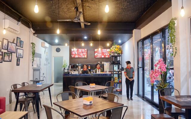 RedDoorz Hostel @ Capsule Inn Medan