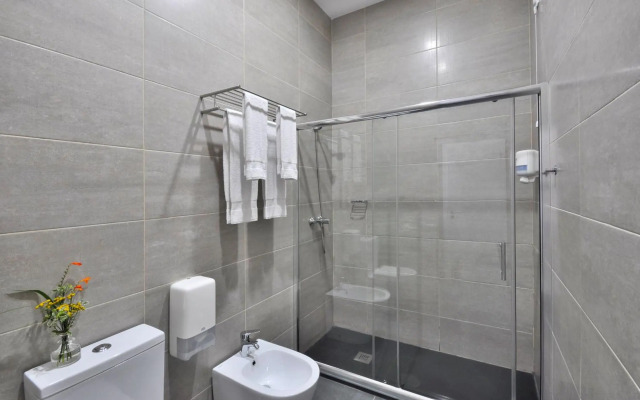 Porto Domus Hotel