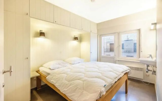 Apartment for 5 People With Garage