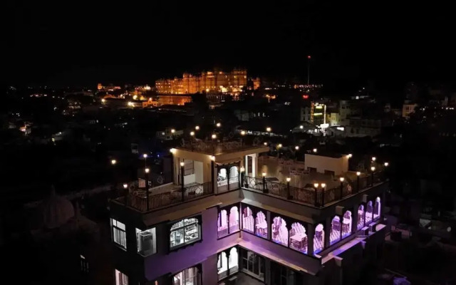 Udaipur View Guest House & Restaurant
