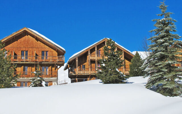 Les Chalets Des Cimes