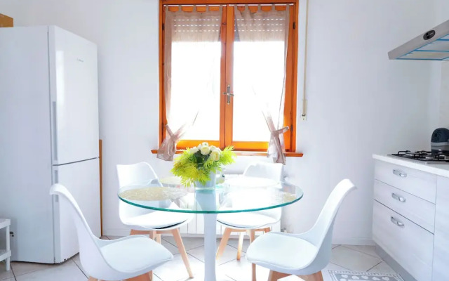 Apartment in Villa Between Como and Switzerland