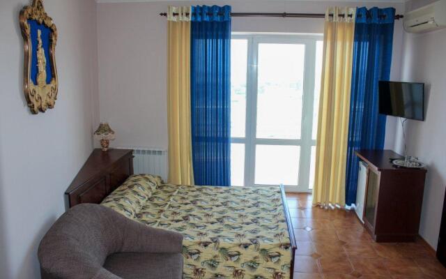 Guest House na Rodnikovoy