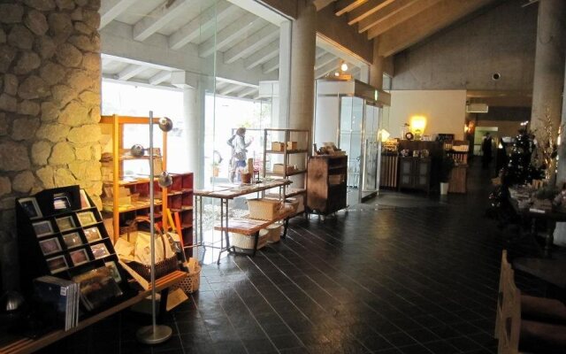 Tosawashi Kougeimura QRAUD