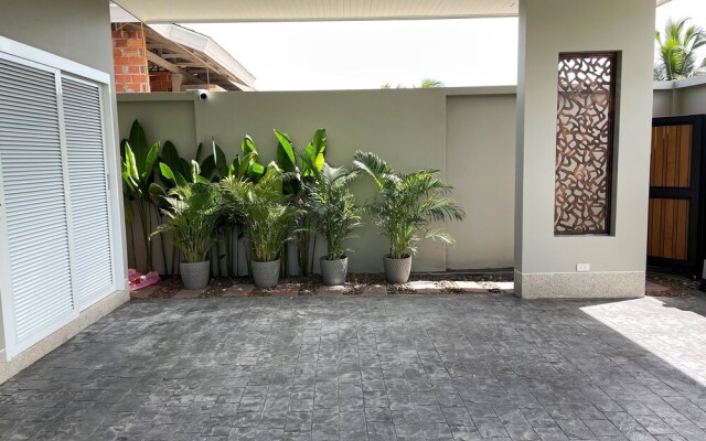 Peykaa Villa by Lofty
