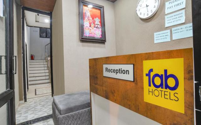 Fabhotel Dev'S Inn