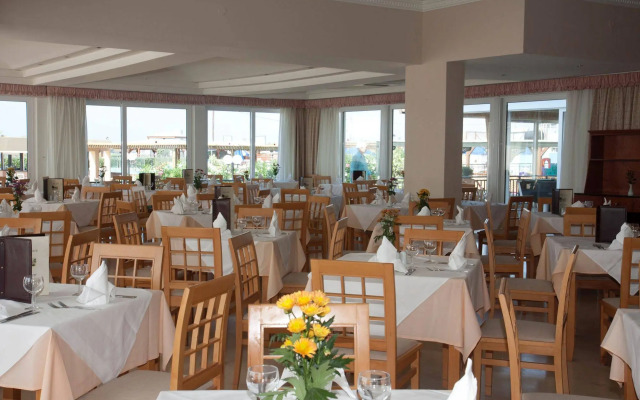 Astir Beach Hotel