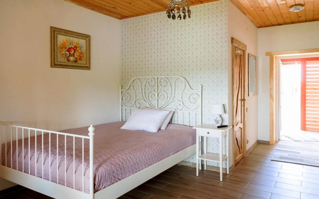 Усадьба Хотило